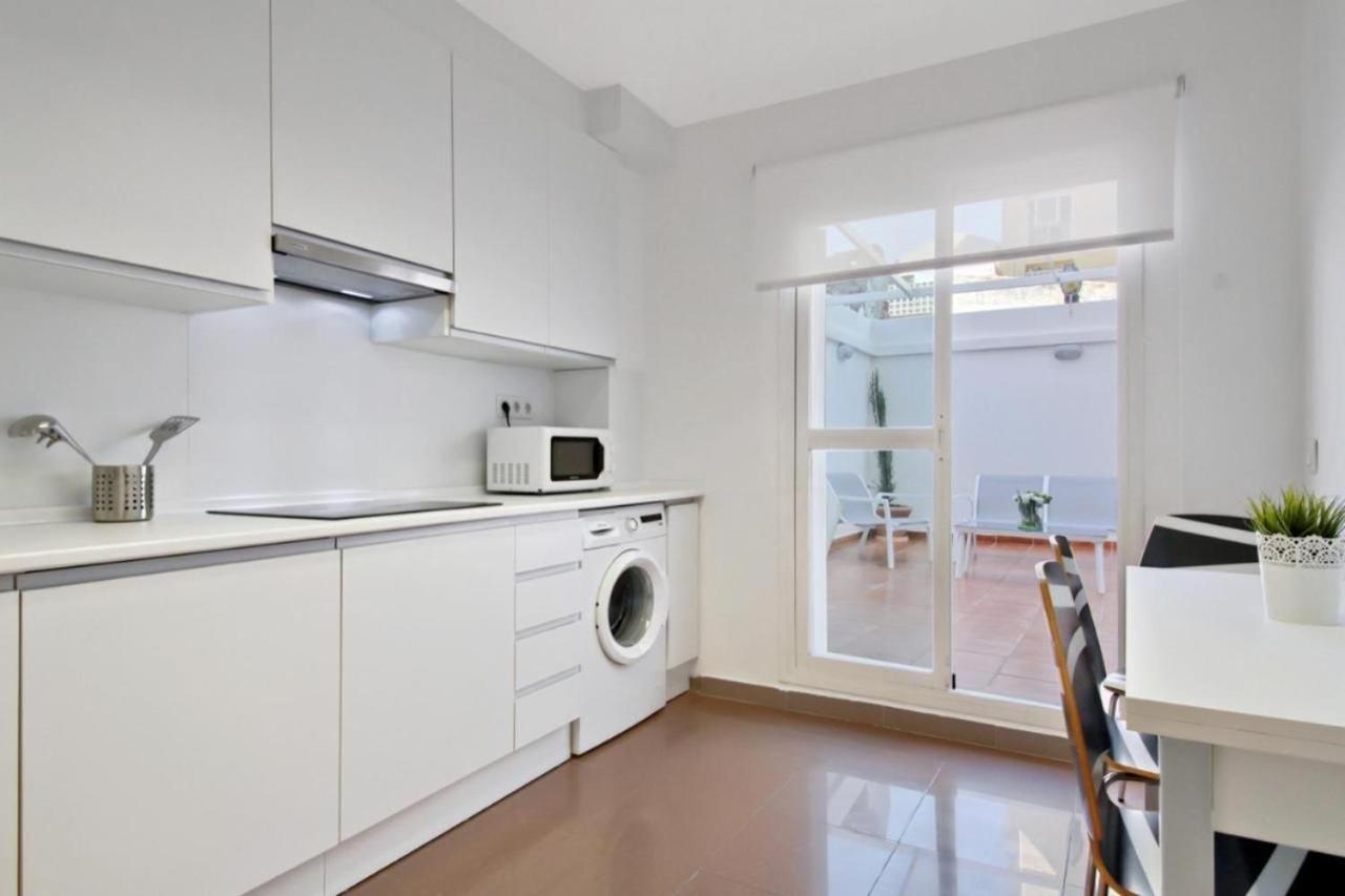 Amplio Piso Con Terraza Apartment Malaga Exterior photo